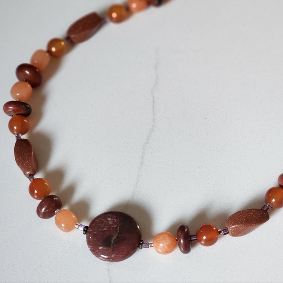 Beautiful AGATE Bead Necklace - Picture 1 of 9